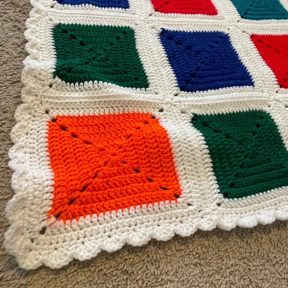 Vintage Granny Square Handmade Crochet Afghan Blanket Throw 58